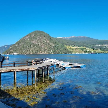 Nedre Amla Fjord Apartment Kaupanger Zewnętrze zdjęcie